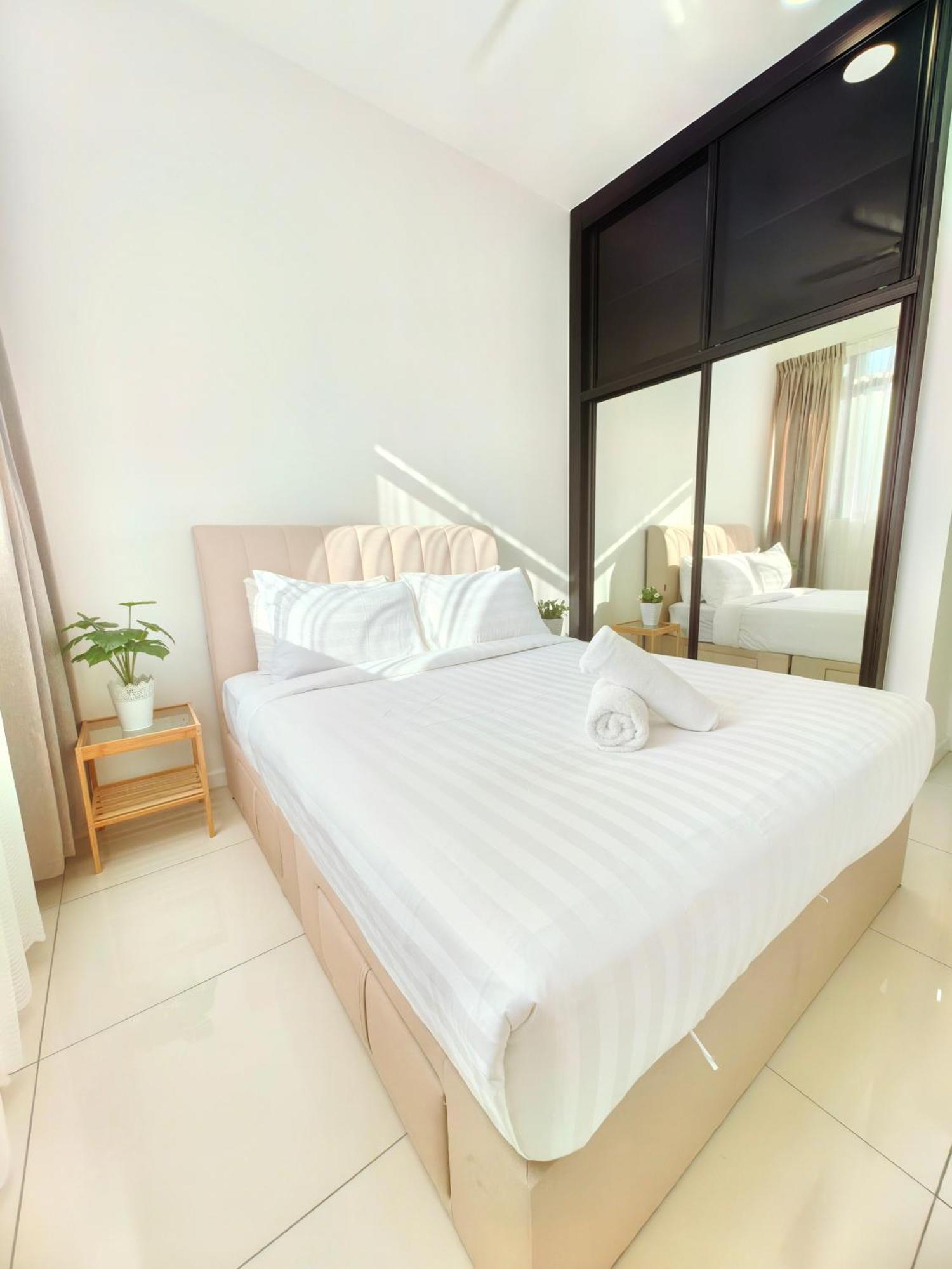 Apartment Chambers Klcc By Purple Orchid Kuala Lumpur
