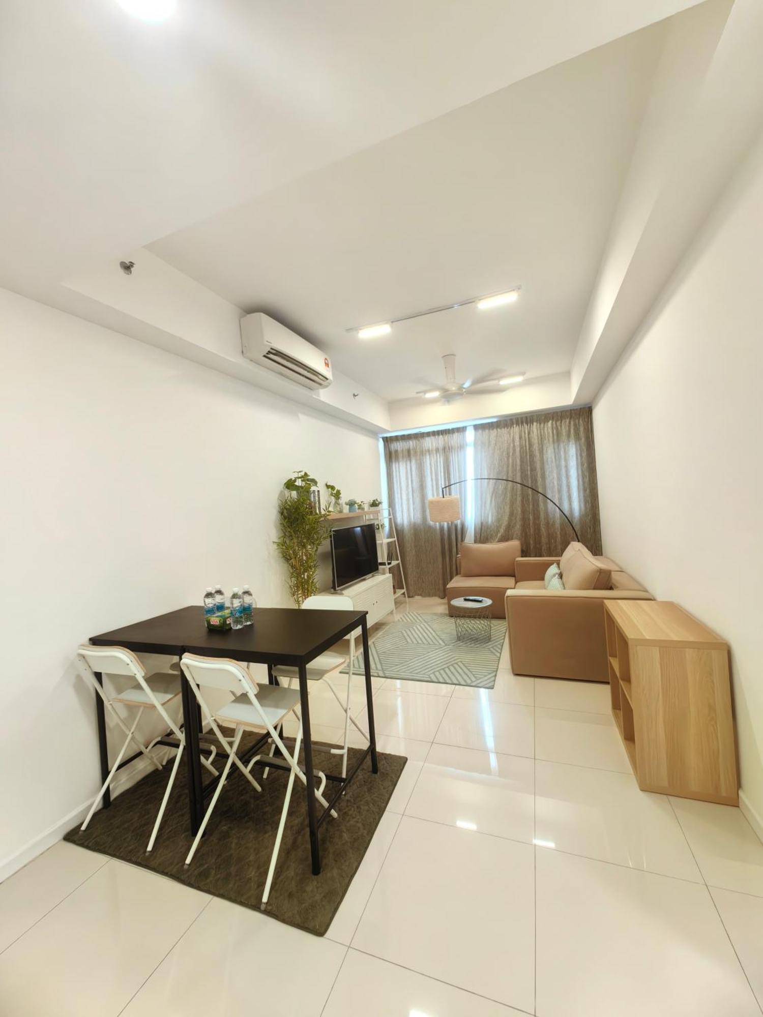 Apartment Chambers Klcc By Purple Orchid *