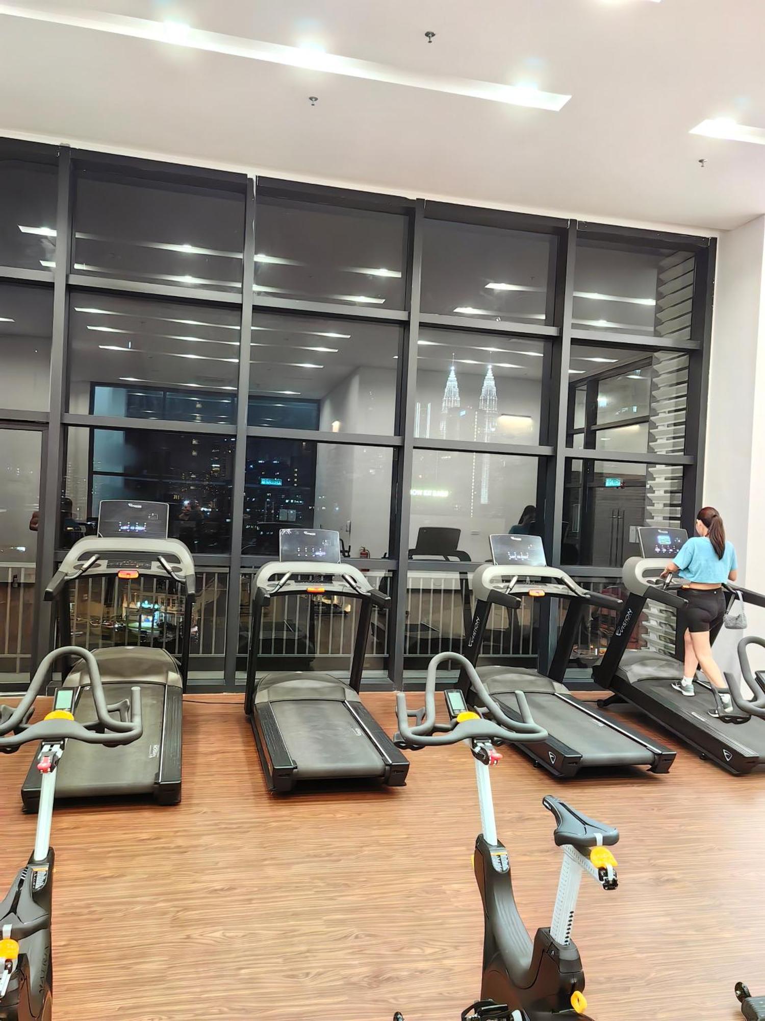 Apartment Chambers Klcc By Purple Orchid *
